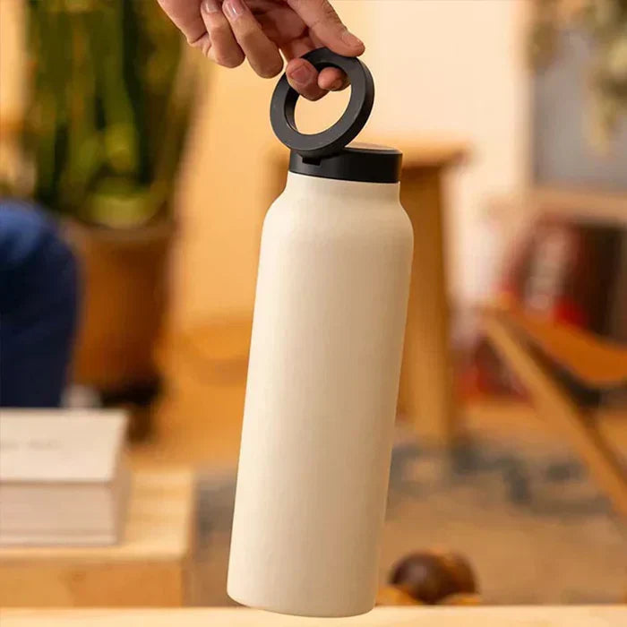 HydraTech 360° : La Gourde Isotherme Révolutionnaire Qui Vous Accompagne Partout 🚀💧